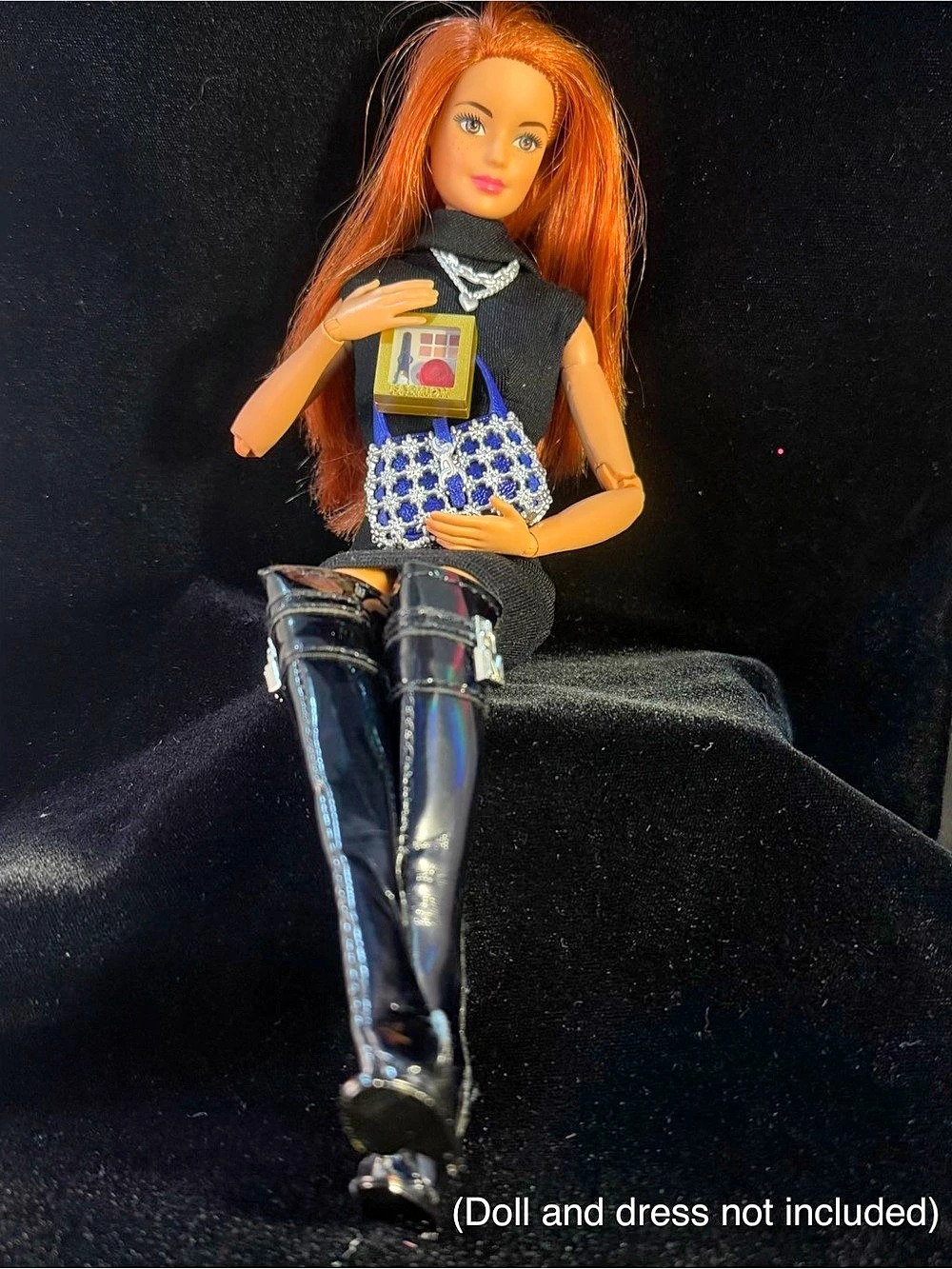 Zuru Mini Brand Fashions Series 4 Set Blue & Silver Purse & Black Boots
